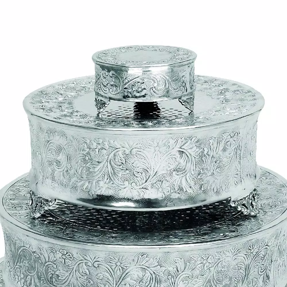 Hot Sale 💯 Benzara Silver Aluminum Cake Stand 😀 6 Hot Sale 💯 Benzara Silver Aluminum Cake Stand 😀 - Image 4